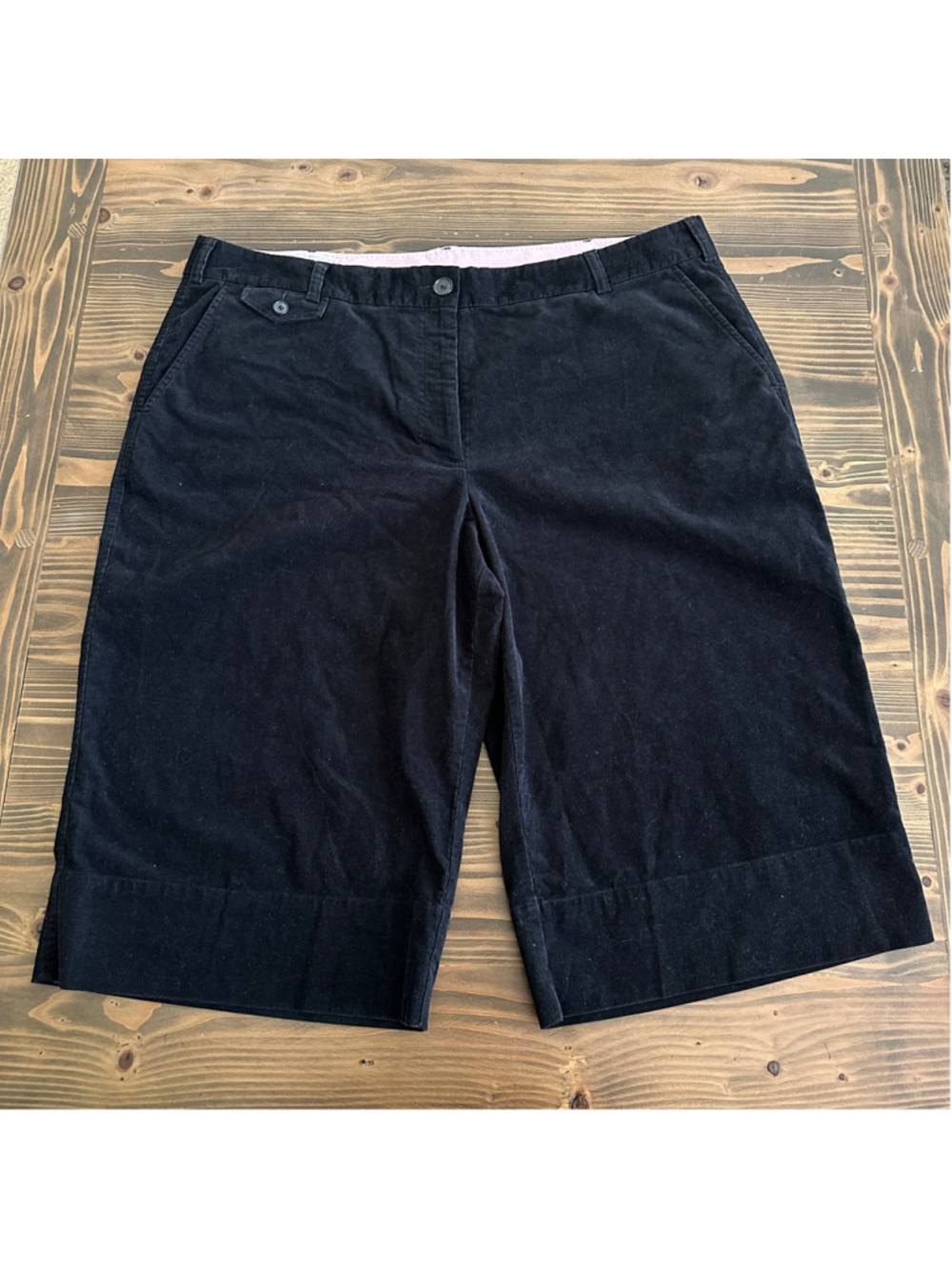Lands' End Women's 20W Black Corduroy Bermuda Shorts Plus Size Stretch Cotton